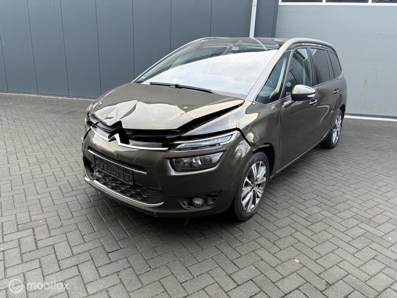 Citroën Grand C4 Picasso - 1.6 e-HDi Intensive 1.6 e-HDi Intensive - AutoWereld.nl