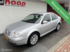 Volkswagen Bora - 1.6-16V Highline EXPORT OF HANDEL