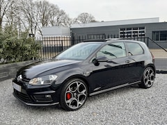 Volkswagen Golf - 1.4 TSI R-Line Panodak|Navi|Carplay|Cruis|LED Zwart