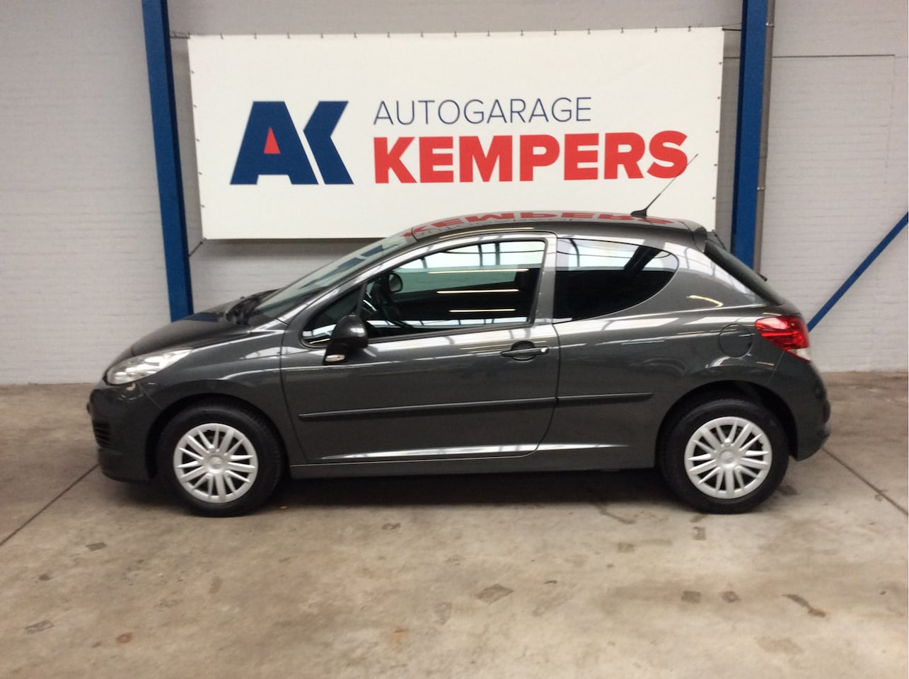 Peugeot 207 - 1.4 VTi X-Line 1.4 VTi X-line - AutoWereld.nl