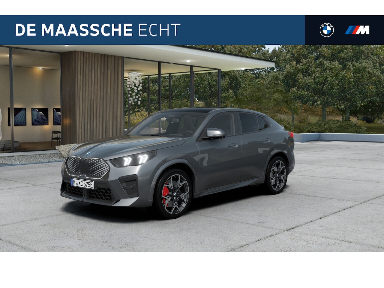 BMW iX2 - eDrive20 / Panoramadak / Trekhaak / M Sportstoelen / Head-Up / M Adaptief onderstel / Park - AutoWereld.nl