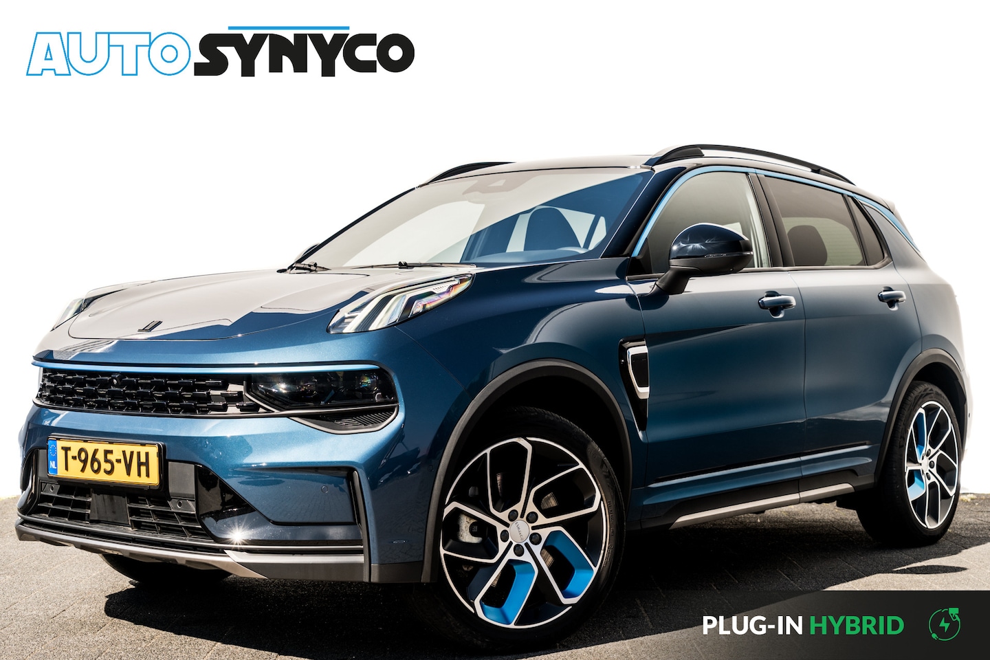 Lynk & Co 01 - 1.5 Plug-in Hybrid 262 Pk I Modeljaar 2023 I Zwarte hemel I Panoramadak I 75 km Elektrisch - AutoWereld.nl