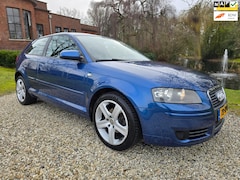 Audi A3 - 1.6 Attraction Pro Line Business