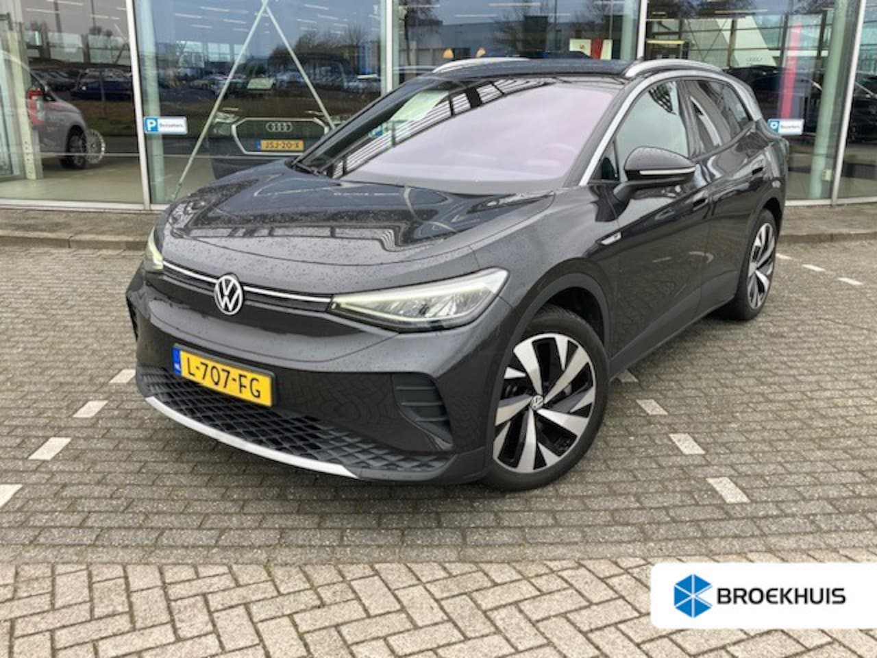 Volkswagen ID.4 - Max 77 kWh 204pk | Trekhaak | Camera achter | Led koplampen | Navigatie |  Stuur+stoelverw - AutoWereld.nl
