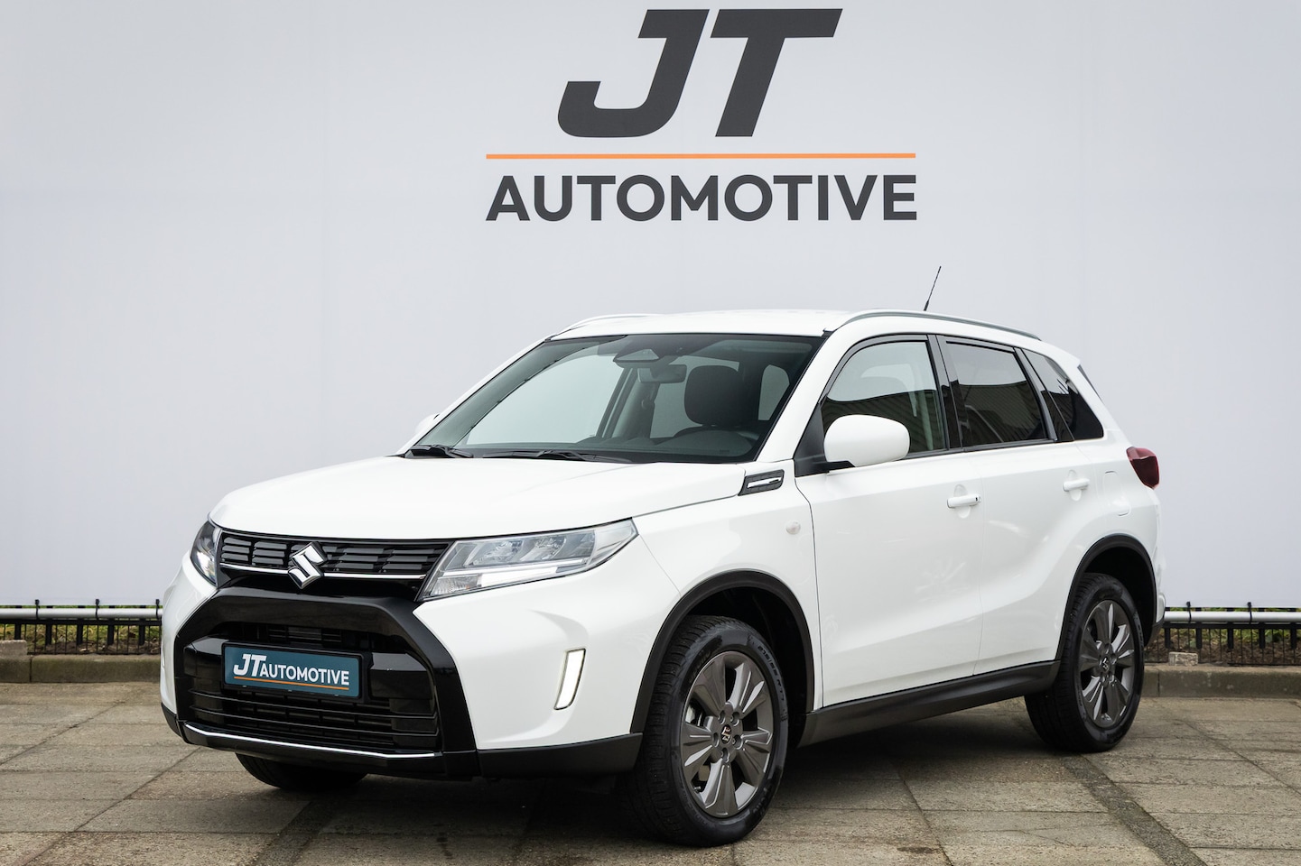 Suzuki Vitara - 1.4 Bjet Select Hybrid Camera | Stoelverwarming | Carplay - AutoWereld.nl