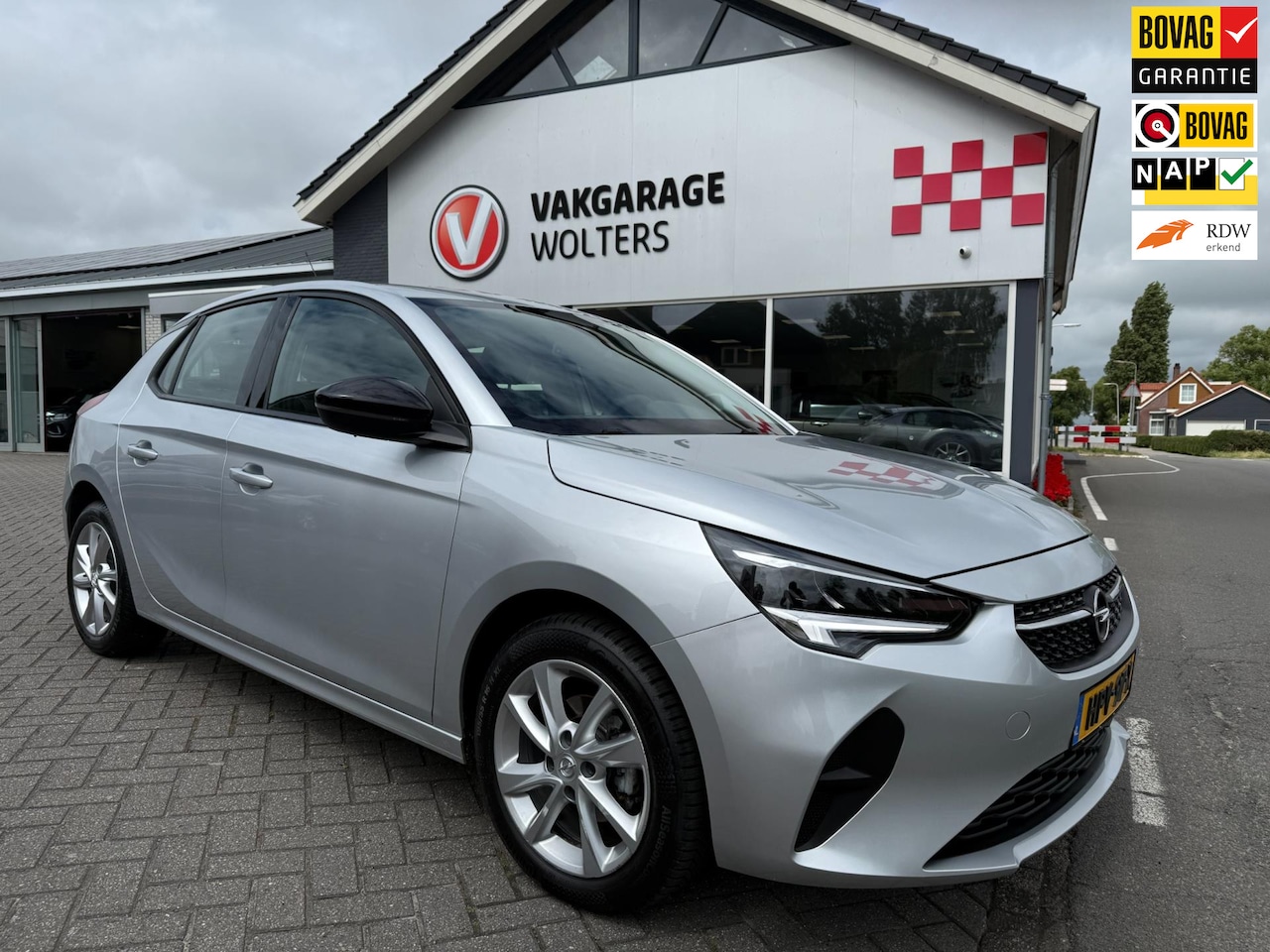 Opel Corsa - 1.2 Edition Apple carplay RIJKLAARPRIJS! - AutoWereld.nl