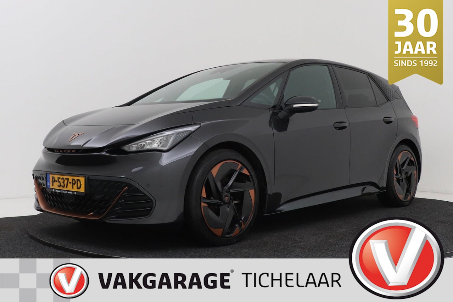 CUPRA Born - Adrenaline 62 kWh | Panoramadak | Camera | Navigatie | CarPlay | Adap. Cruise | Stuur-/Stu - AutoWereld.nl