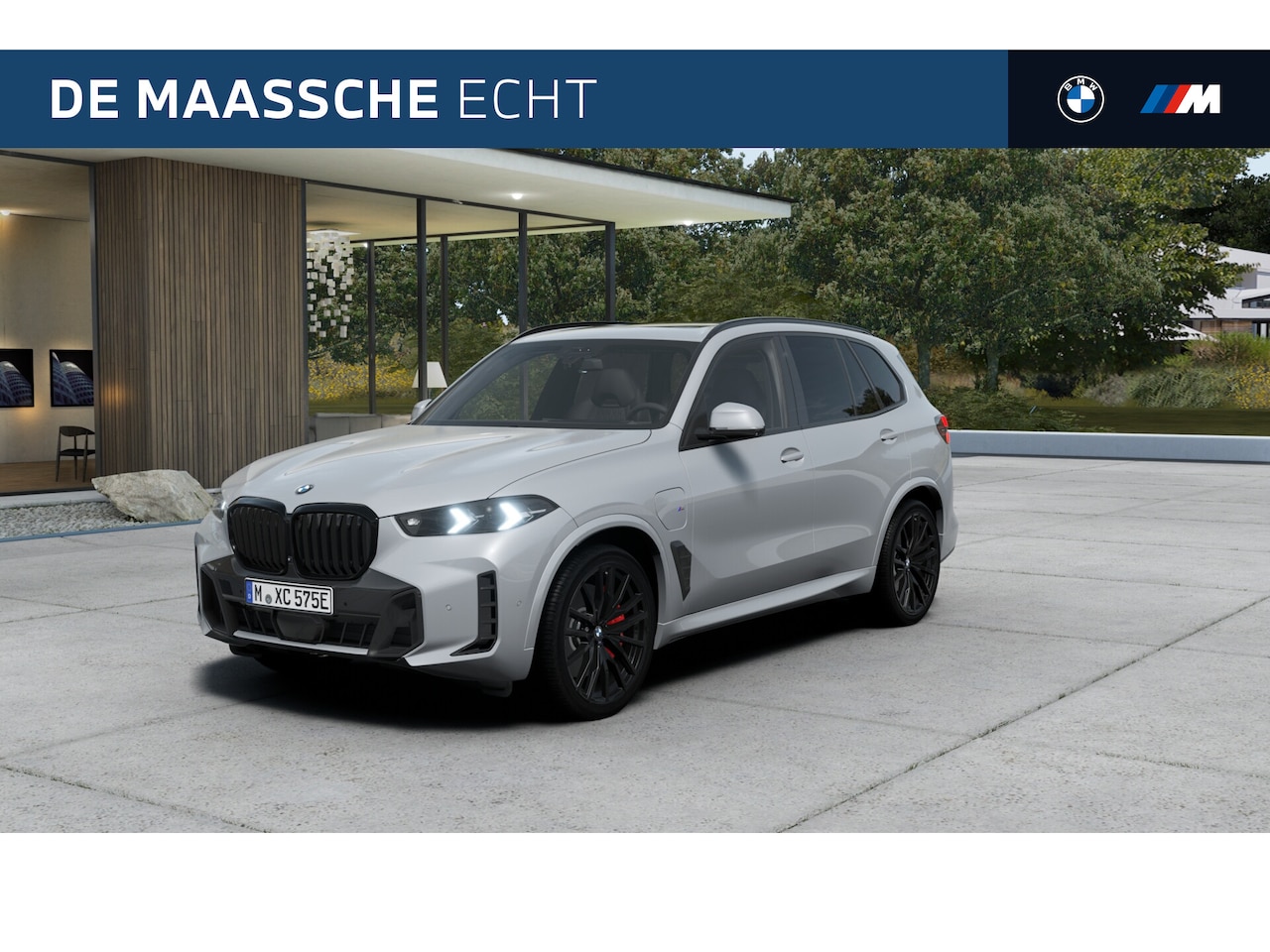 BMW X5 - xDrive50e High Executive M Sport Automaat / Panoramadak / Trekhaak / M Multifunctionele St - AutoWereld.nl