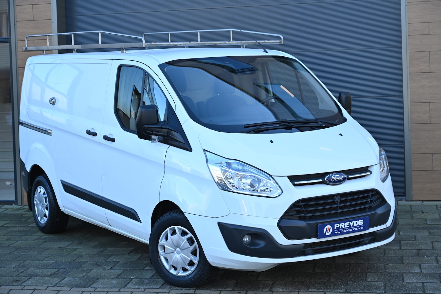Ford Transit Custom - 270 2.2 TDCI L1H1 Trend 270 2.2 TDCI L1H1 Trend - AutoWereld.nl