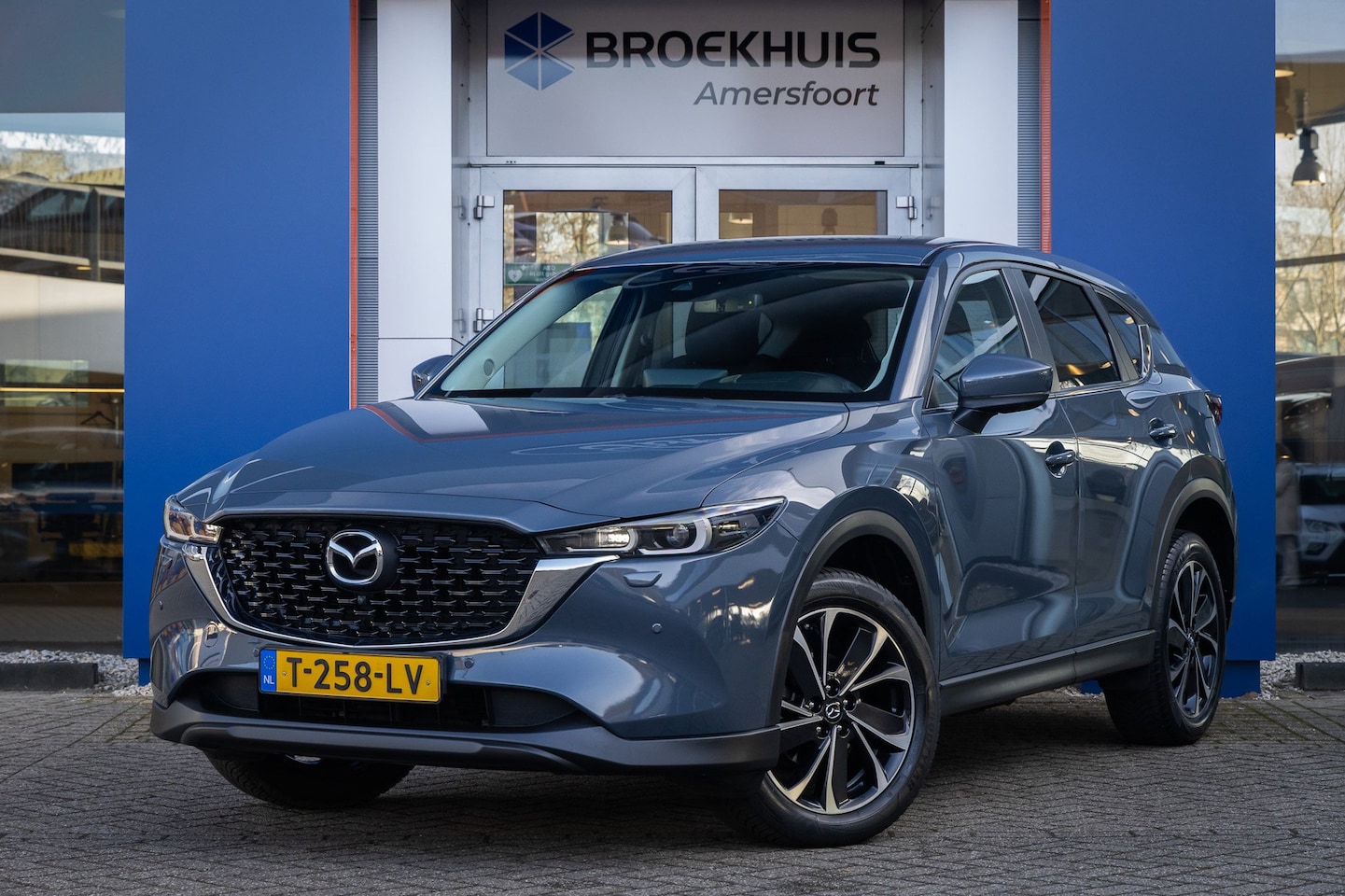 Mazda CX-5 - 2.0 e-SkyActiv-G M Hybrid 165 Advantage | Trekhaak | 360 camera | Stuur+stoel verwarming | - AutoWereld.nl