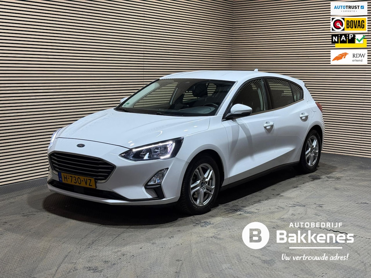 Ford Focus - 1.0 EcoBoost | Airco | Cruise | Carplay | Navigatie - AutoWereld.nl