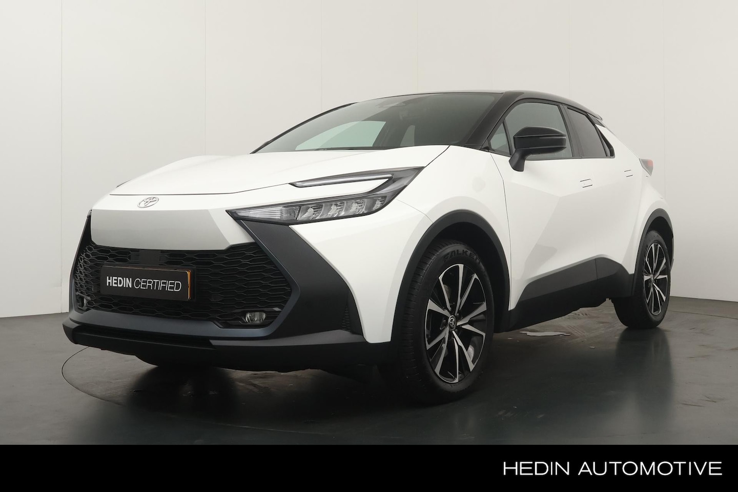 Toyota C-HR - 2.0 PHEV Plug-in Hybrid 220PK Dynamic | Bi-Tone | Stoel en Stuurverwarming | Adaptive Crui - AutoWereld.nl