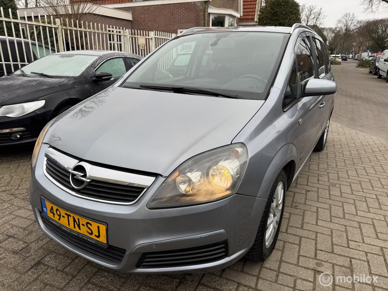 Opel Zafira - 2.2 Business 2.2 Business - AutoWereld.nl
