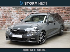 BMW 3-serie Touring - 320i High Executive M Sport Pakket Automaat / Live Cockpit Professional / Panoramadak / Le