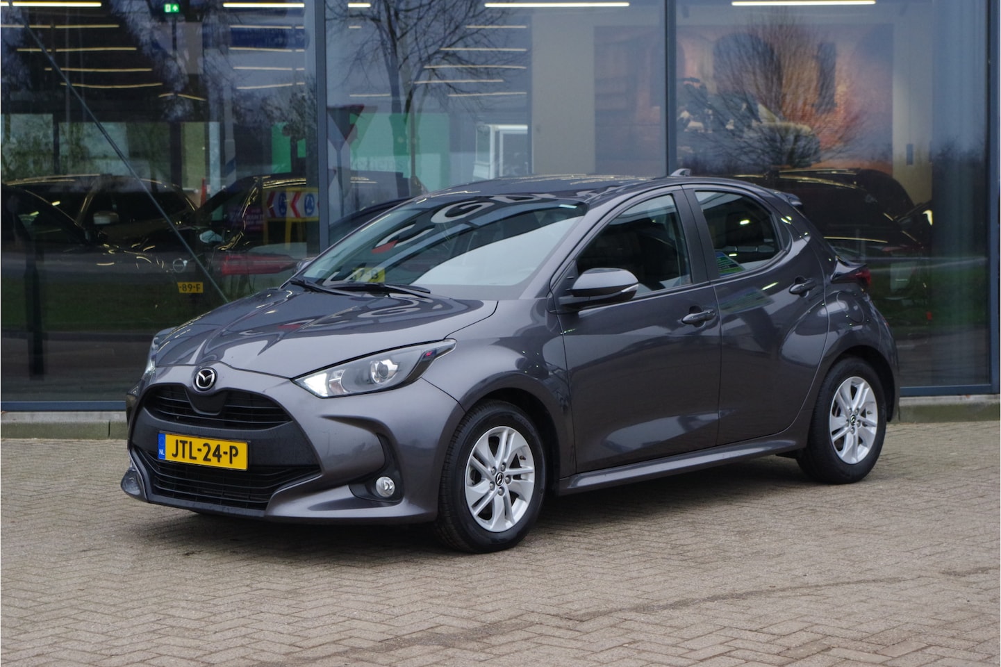 Mazda 2 Hybrid - 1.5 Agile Automaat, Adap. Cruise Control, Stoel- & Stuurverwarming, Camera - AutoWereld.nl