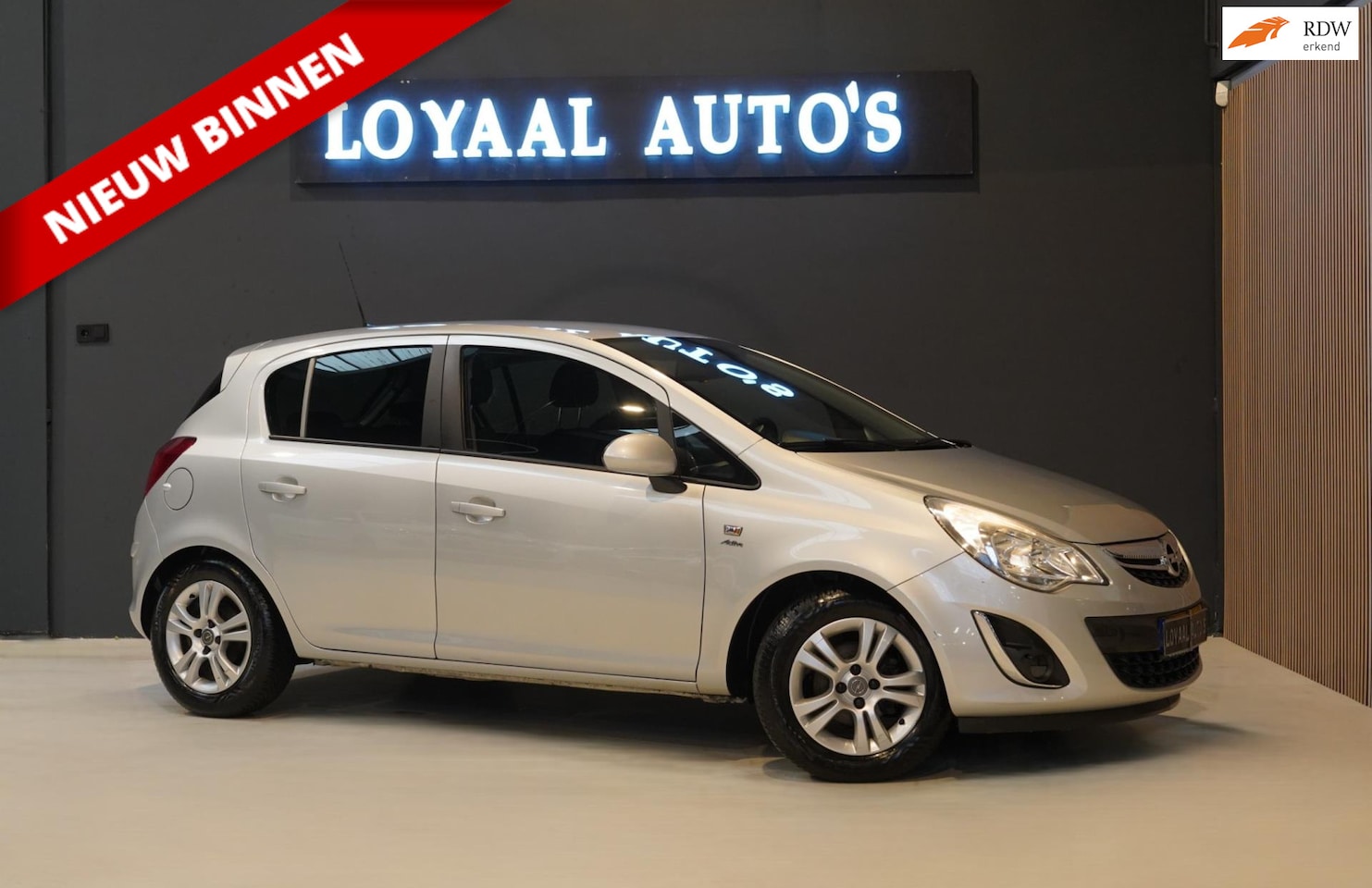 Opel Corsa - 1.2 EcoFlex Selection | AIRCO | ELEK.RAMEN | APK | NAP. - AutoWereld.nl