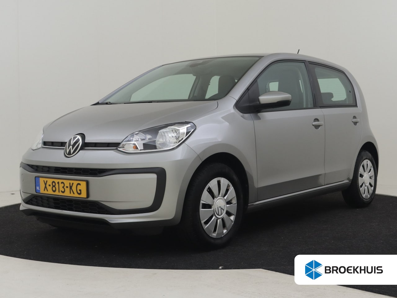 Volkswagen Up! - 1.0 65pk | Navigatie via smartphone | Airco | Licht &zicht pakket | Led dagrijverlichting - AutoWereld.nl