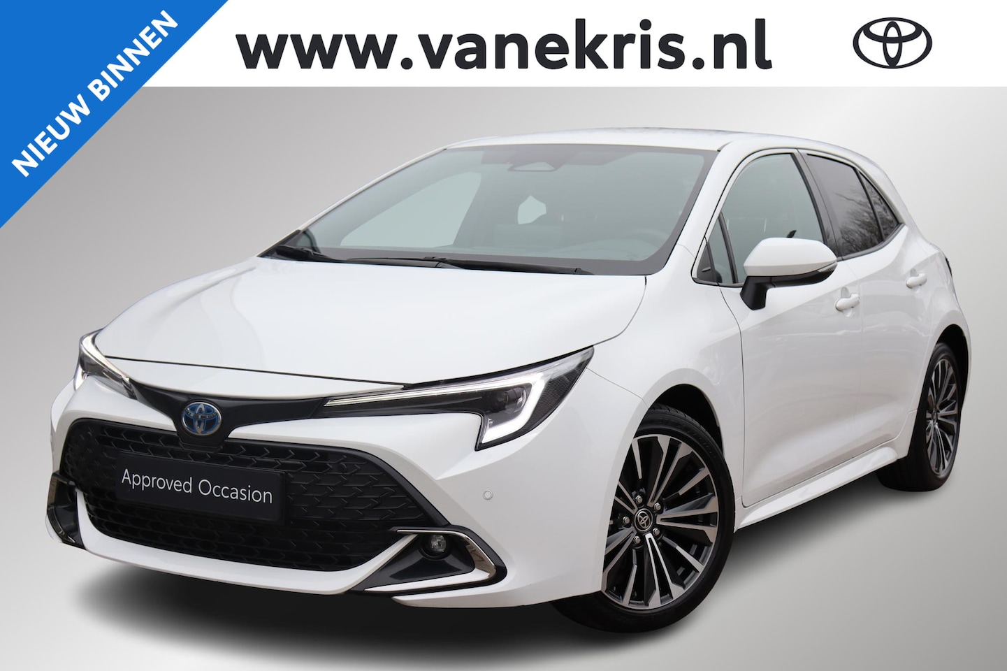 Toyota Corolla - Hybrid 140 Business Plus , Stoelverwarming, Draadloos Apple CarPlay & Android Auto - AutoWereld.nl