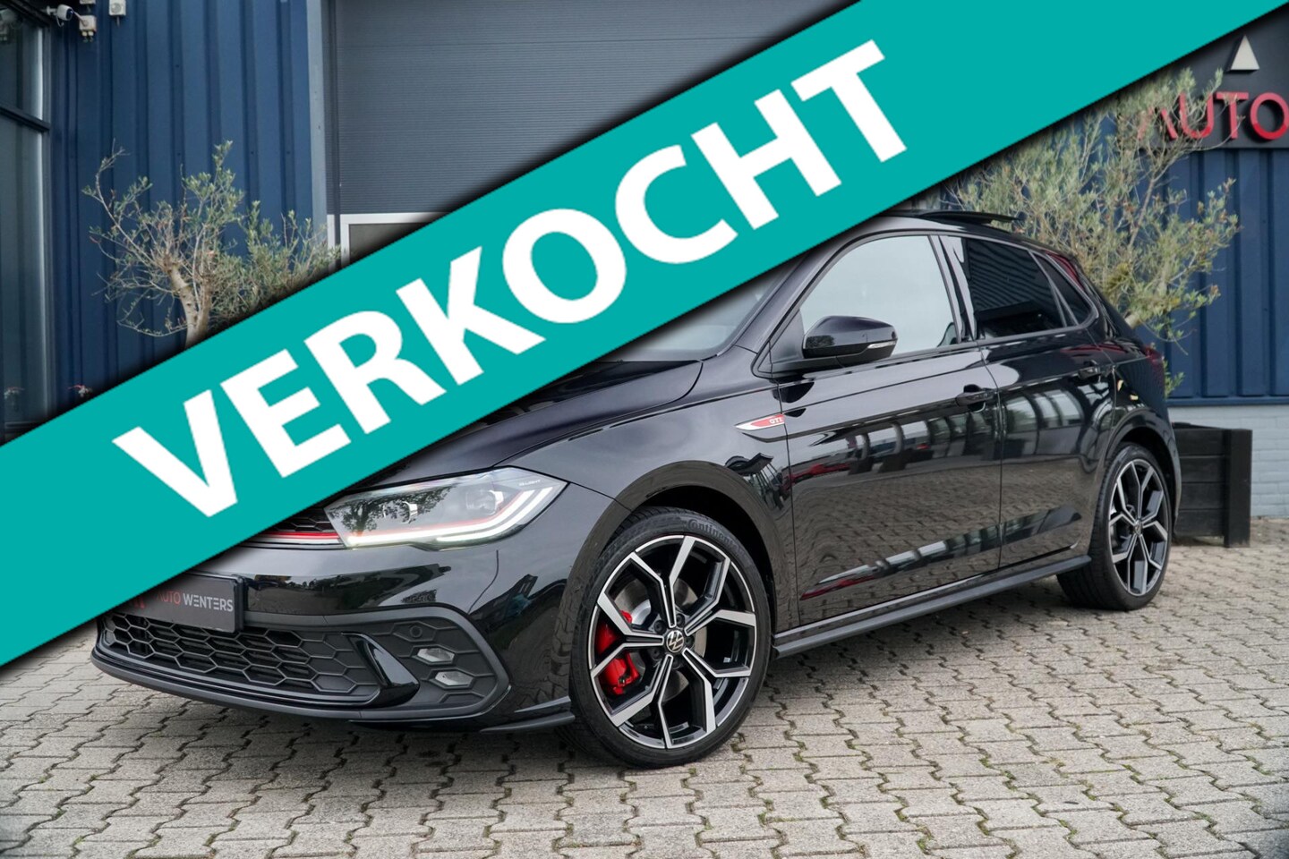 Volkswagen Polo - 2.0 TSI GTI PANO|BEATS|CAMERA - AutoWereld.nl