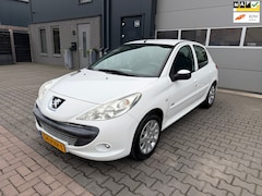 Peugeot 206 - 1.4 Sportium 5drs| Airco|Trekhaak|Distributieriem vervangen|Nieuwe APK
