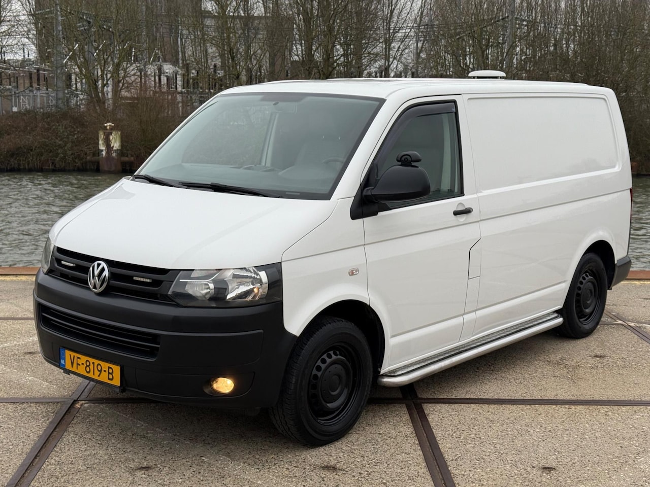 Volkswagen Transporter - 2.0 TDI L1H1 BM T800 2013 Airco/MARGE - AutoWereld.nl