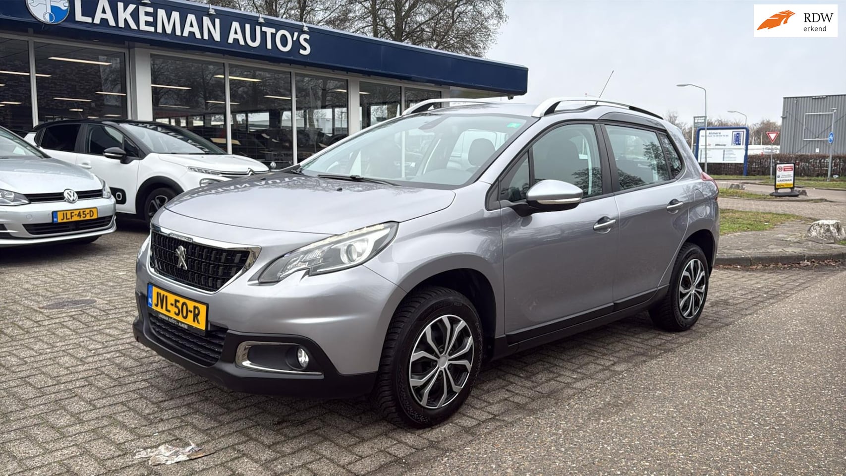 Peugeot 2008 - 1.2 PureTech Active Greyline Camera Carplay Huurkoop Inruil APK Garantie - AutoWereld.nl