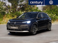 Volkswagen T-Roc - Life First Edition 1.5 eTSI 85 kW / 116 PK SUV 7 v