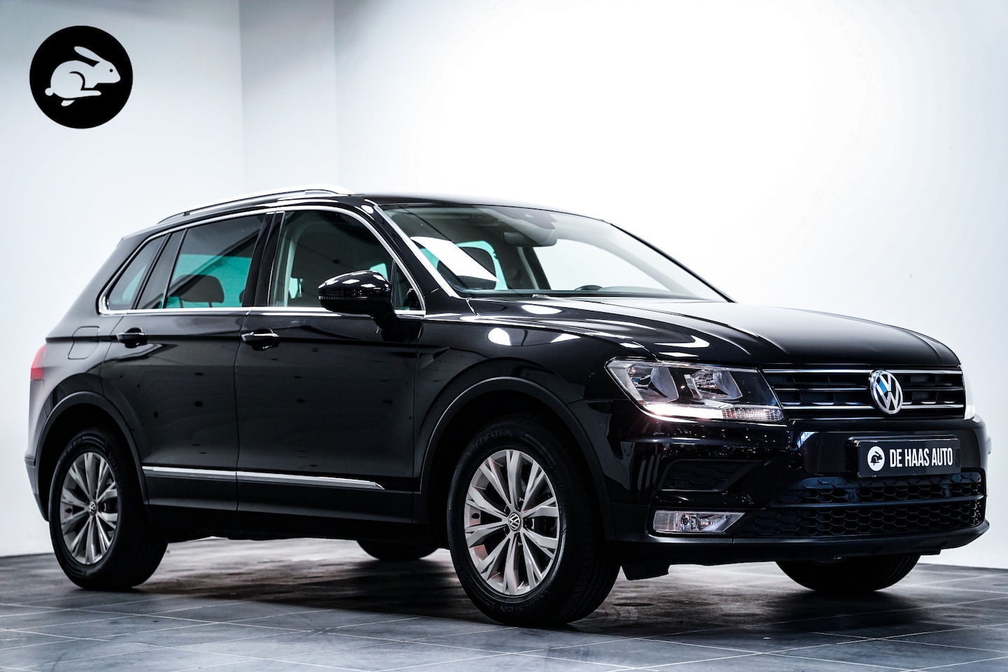 Volkswagen Tiguan - 1.4 TSI Connected Series|Navi|Carplay|Clima|NAP - AutoWereld.nl