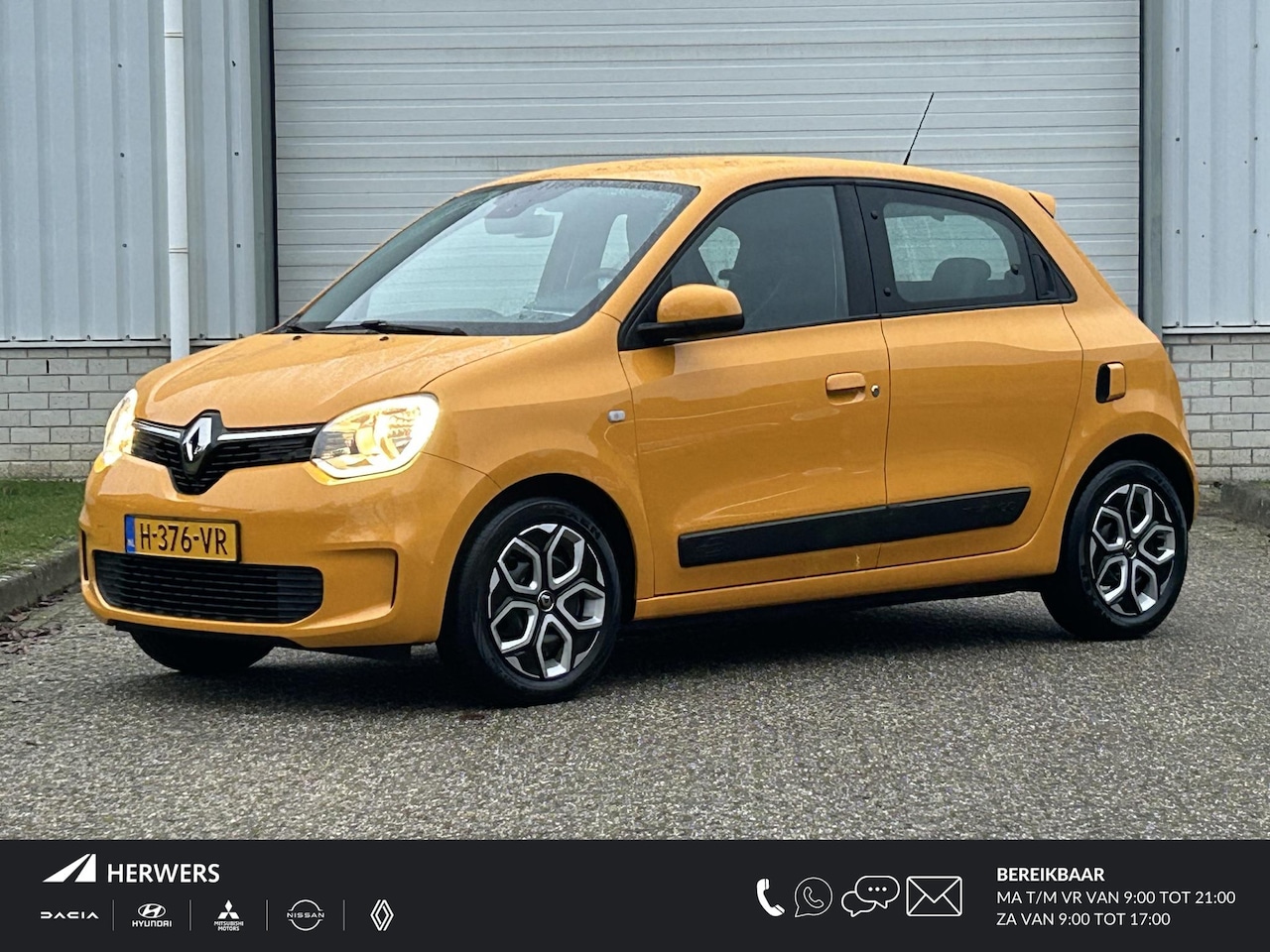 Renault Twingo - 1.0 SCe Collection / Apple Carplay & Android Auto / 1e Eigenaar / Dealer Onderhouden / Par - AutoWereld.nl