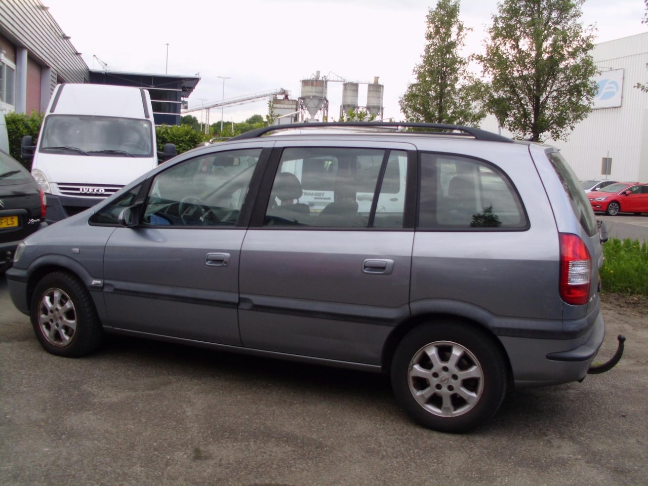 Opel Zafira - 1.8-16V Elegance 7 SET MET AIRCO - AutoWereld.nl