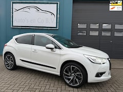 Citroën DS4 - 1.6 THP Sport Chic 200 pk Leder Massage Clima Cruise 19" Navigatie bi-Xenon Pdc NL Auto NA