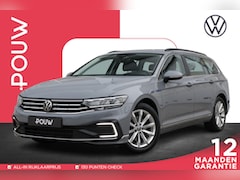 Volkswagen Passat Variant - 1.4 TSI 218pk PHEV GTE Business | SoH 92% | Trekhaak | Achteruitrijcamera | Navigatie | St