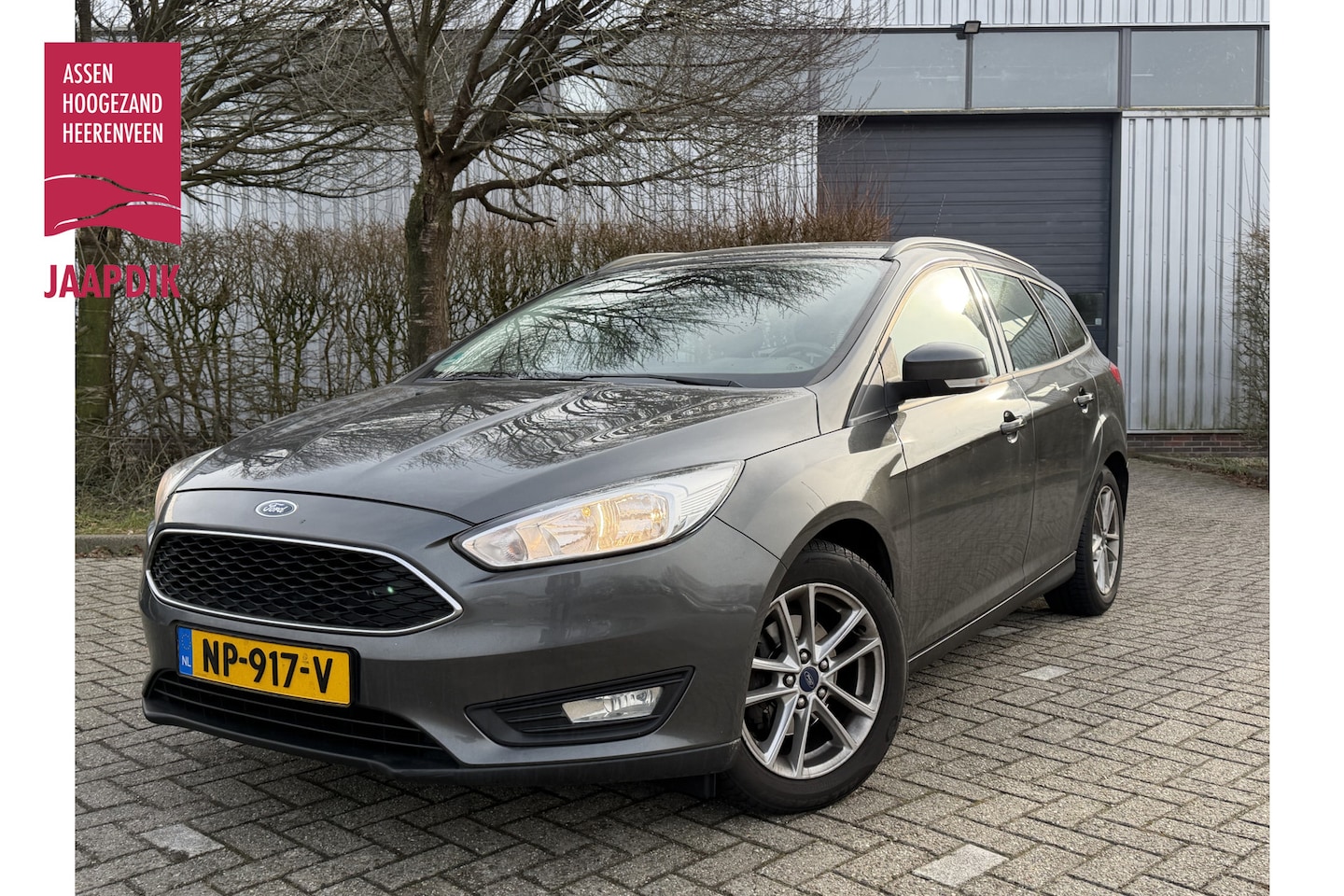 Ford Focus Wagon - BJR 2017 1.0 126 PK Lease Edition PDC ACHTER | CLIMA | CRUISE | TREKHAAK | LMV - AutoWereld.nl