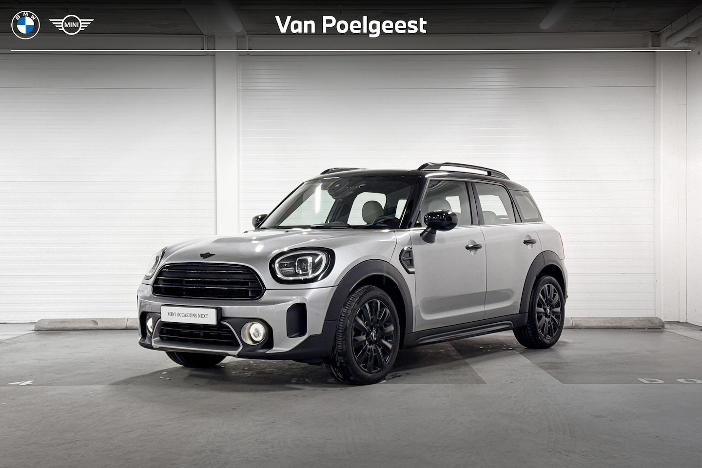 MINI Countryman - Cooper Business Edition | Achteruitrijcamera | Stoelverwarming | Achteruitrijcamera - AutoWereld.nl