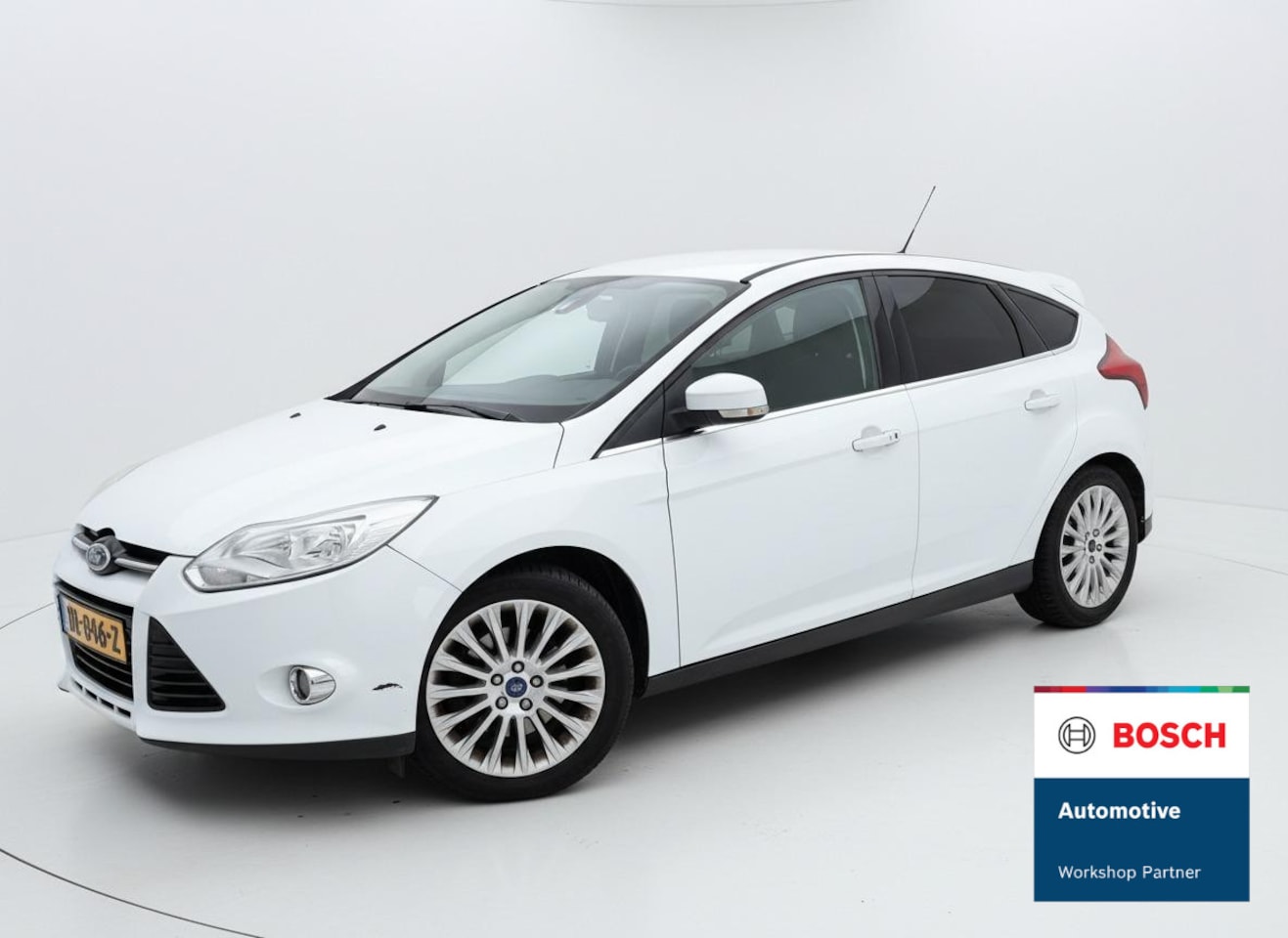 Ford Focus - 1.6 EcoBoost Titanium stoelverwarming cruise - AutoWereld.nl