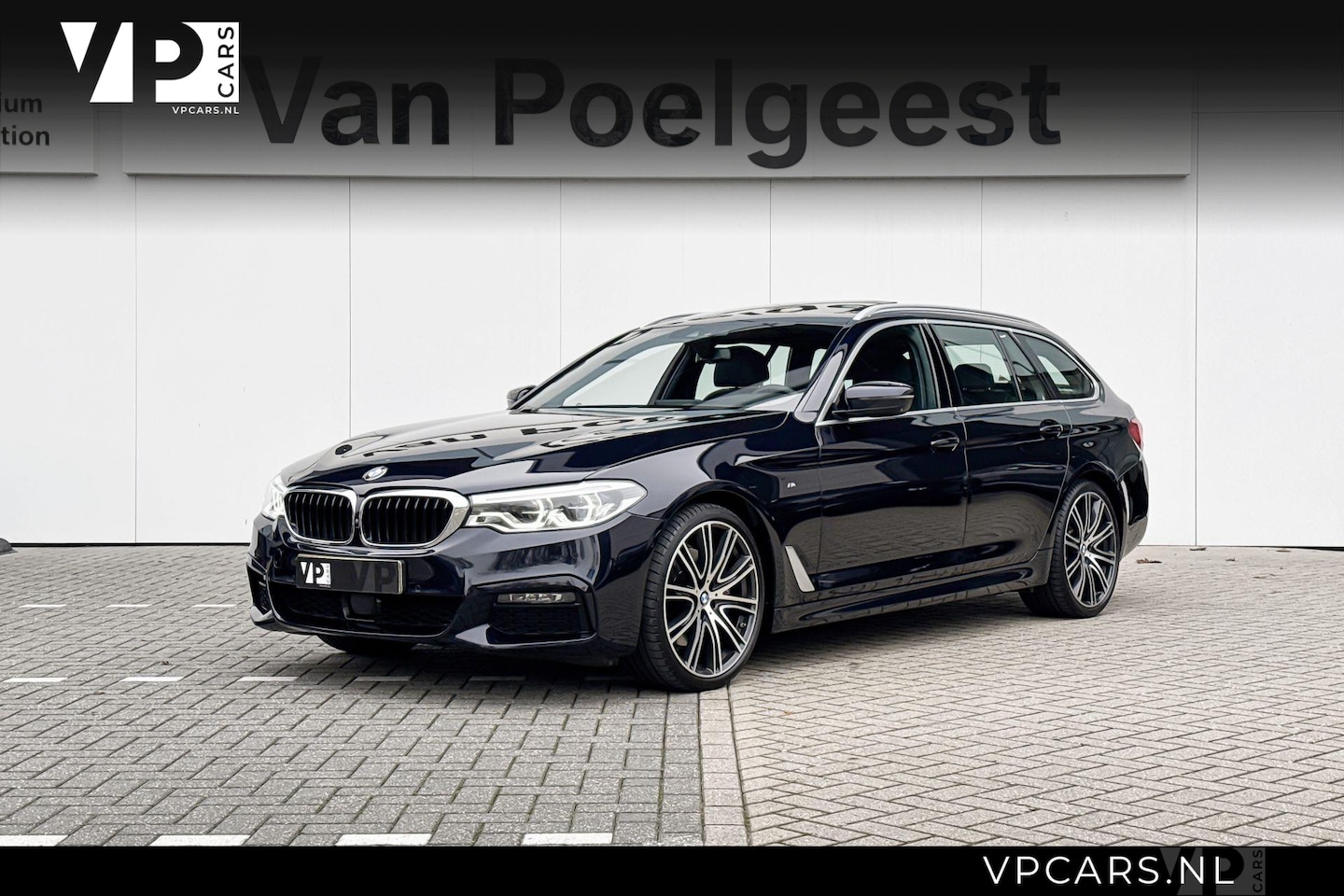 BMW 5-serie Touring - 530i High Executive Edition M Sport | Panoramadak | Comfortstoelen | Head UP - AutoWereld.nl