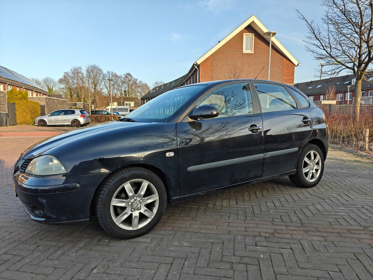 SEAT Ibiza - 1.4-16V Sensation 1.4-16V Sensation / NIEUWE APK! - AutoWereld.nl