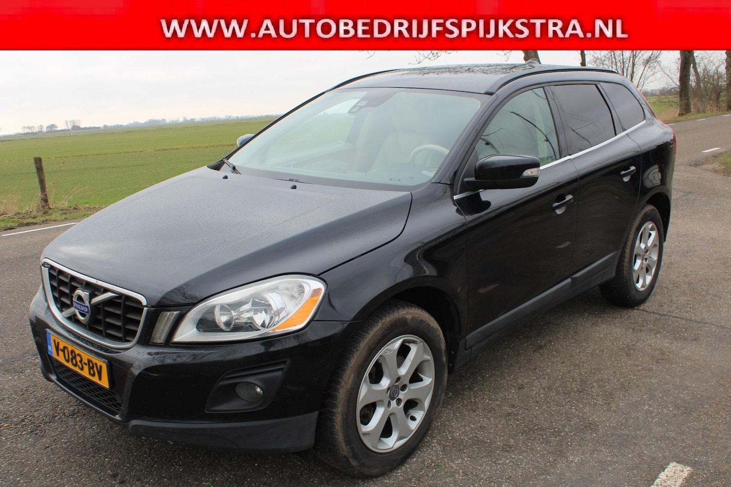 Volvo XC60 - 2.4 D5 // AWD / GRIJS KENTEKEN // - AutoWereld.nl