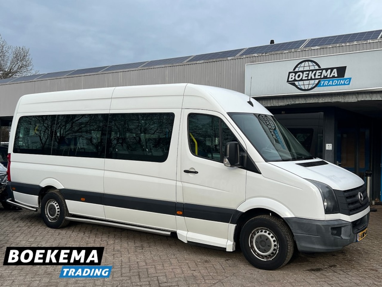 Volkswagen Crafter - 35 2.0 TDI 9-Persoons Rolstoellift Airco Cruise - AutoWereld.nl