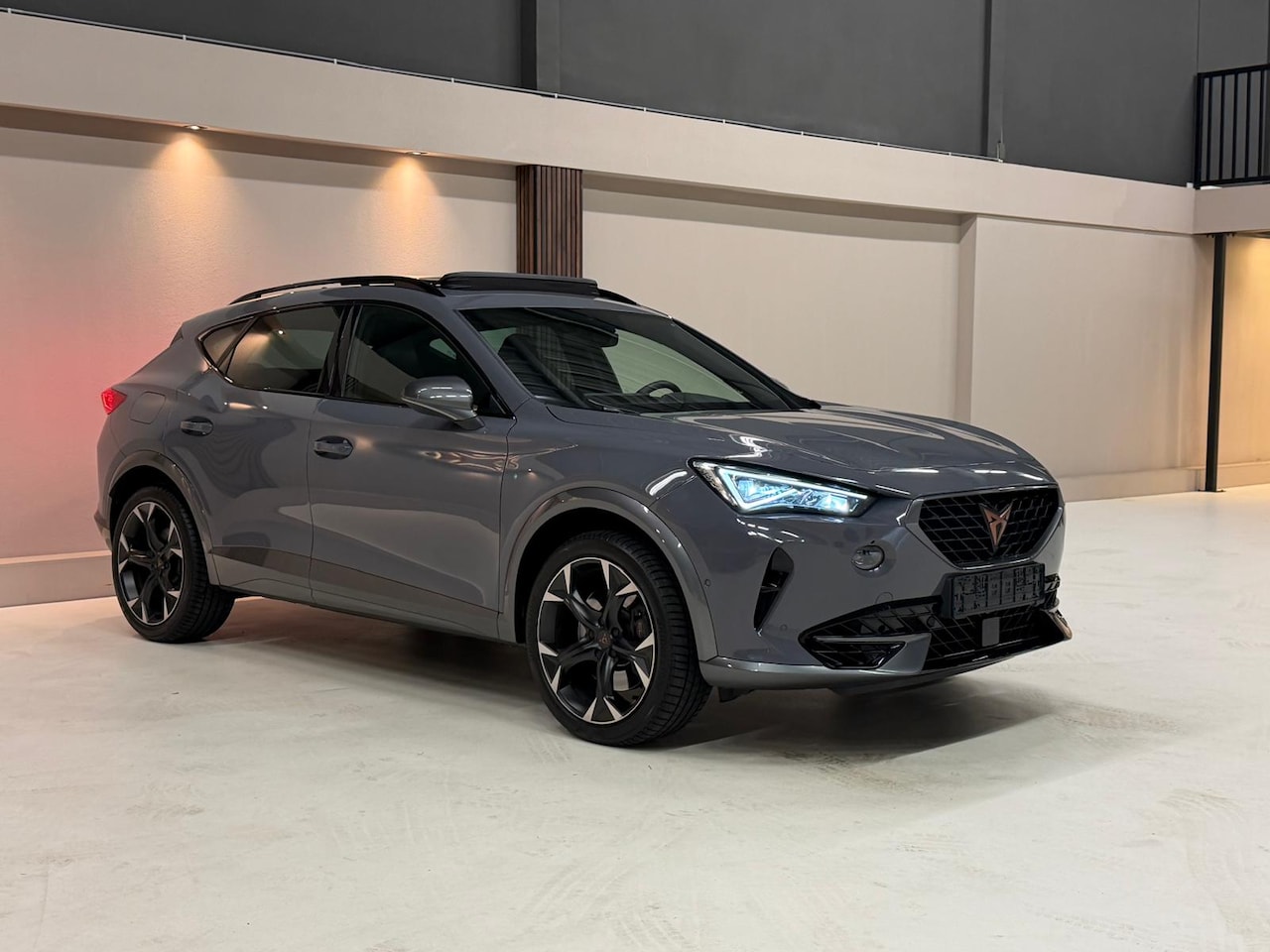 CUPRA Formentor - 2.0 TSI 4DRIVE Pano|Beats|Memory|Camera|Keyless| - AutoWereld.nl