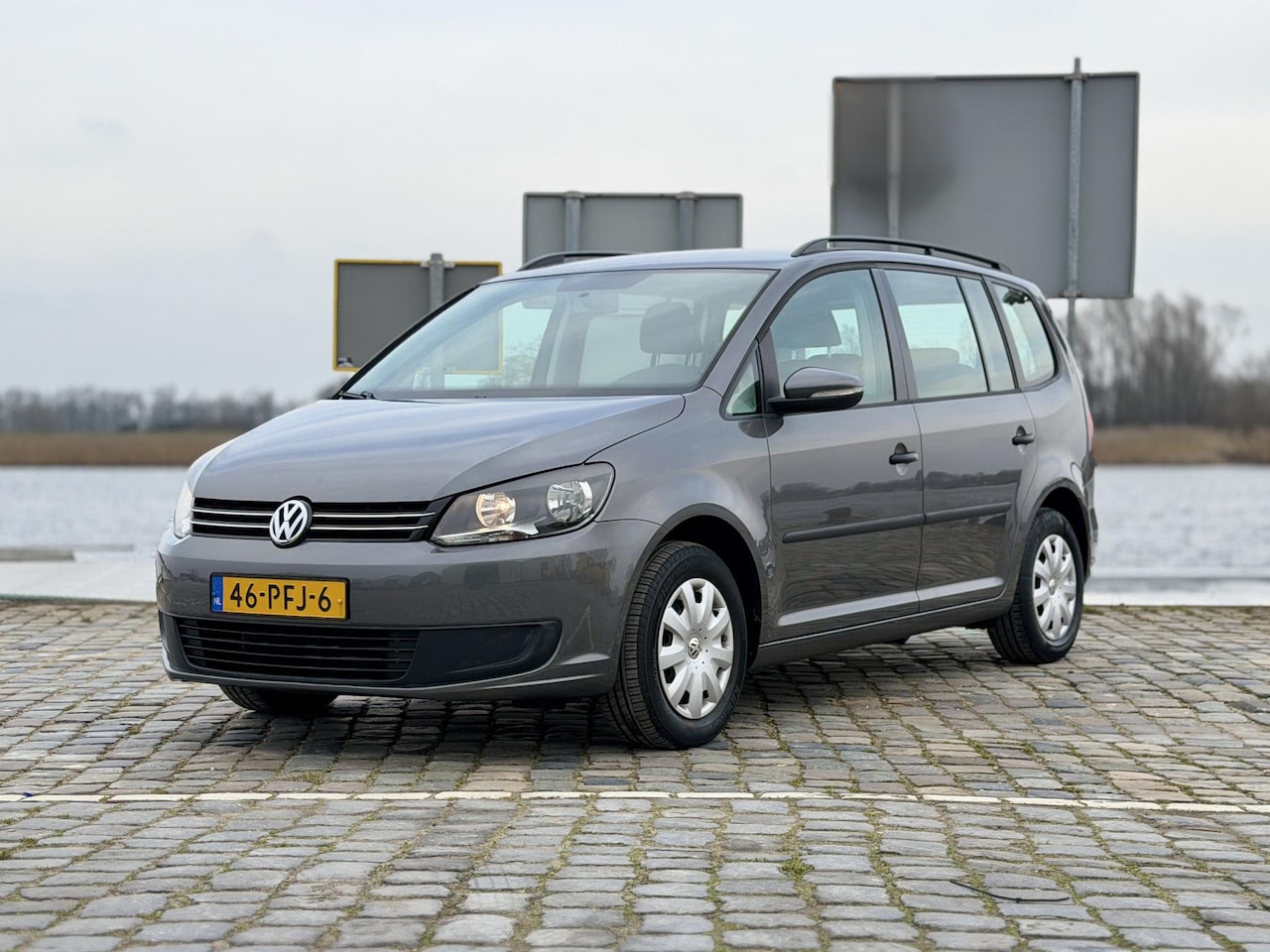 Volkswagen Touran - 1.2 TSI Trendline|Airco|Cruise|Perfect Onderhoud - AutoWereld.nl