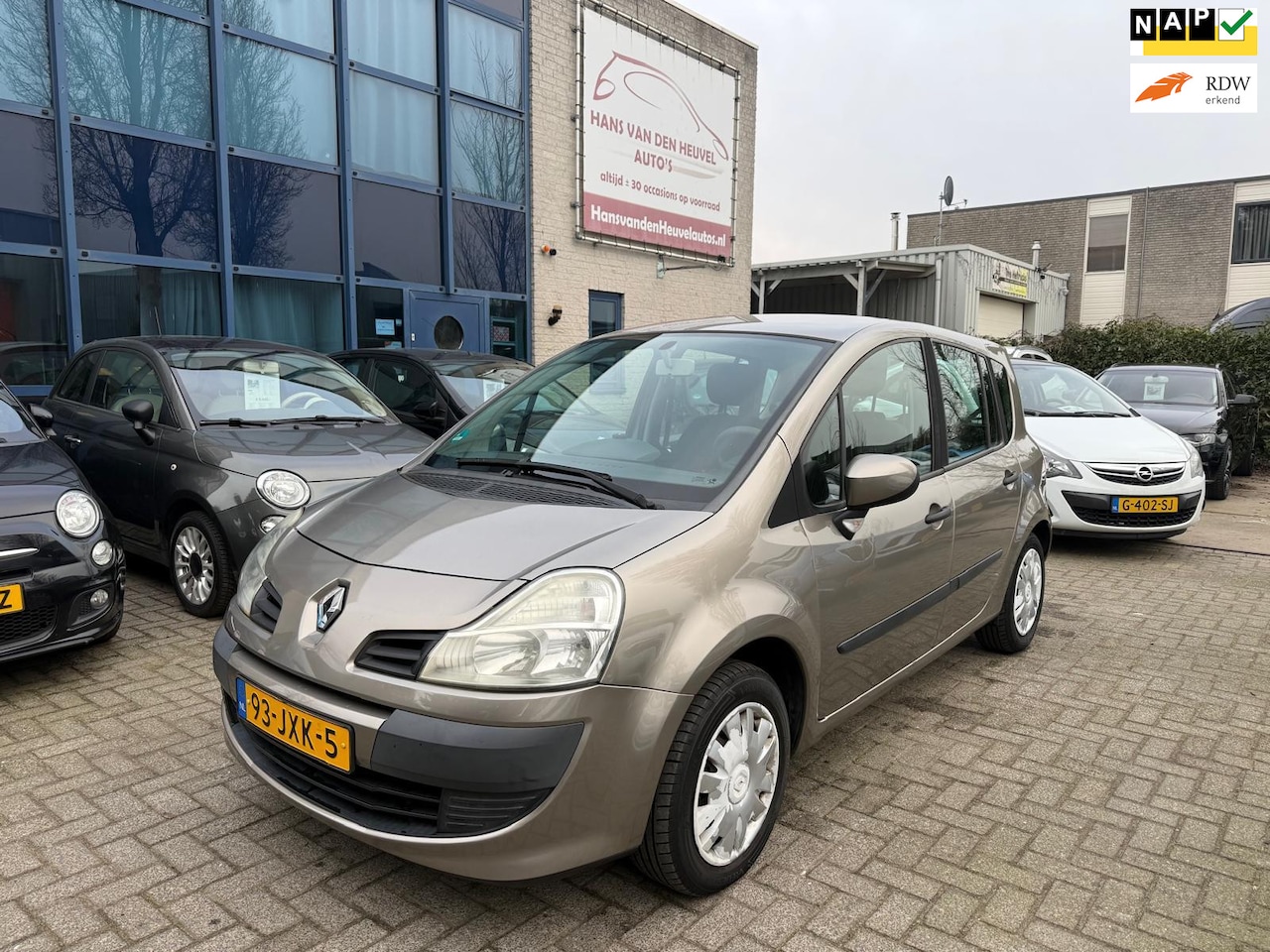 Renault Grand Modus - 1.2 TCE Expression 1e Eigenaar, Trekhaak, APK 09/26 - AutoWereld.nl