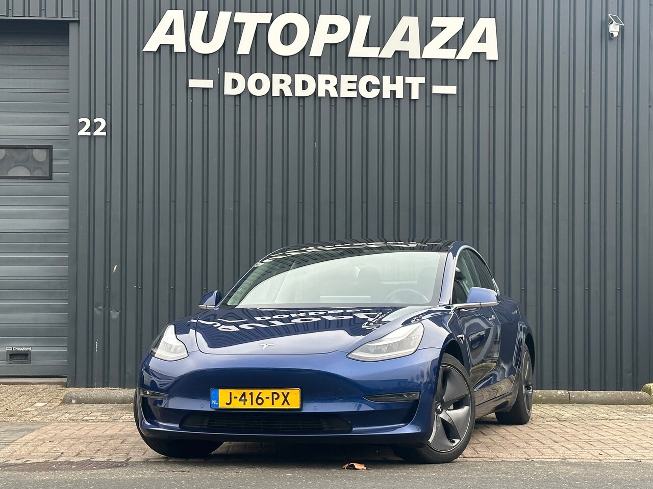 Tesla Model 3 - Long Range RWD Long Range AWD 75 kWh - AutoWereld.nl