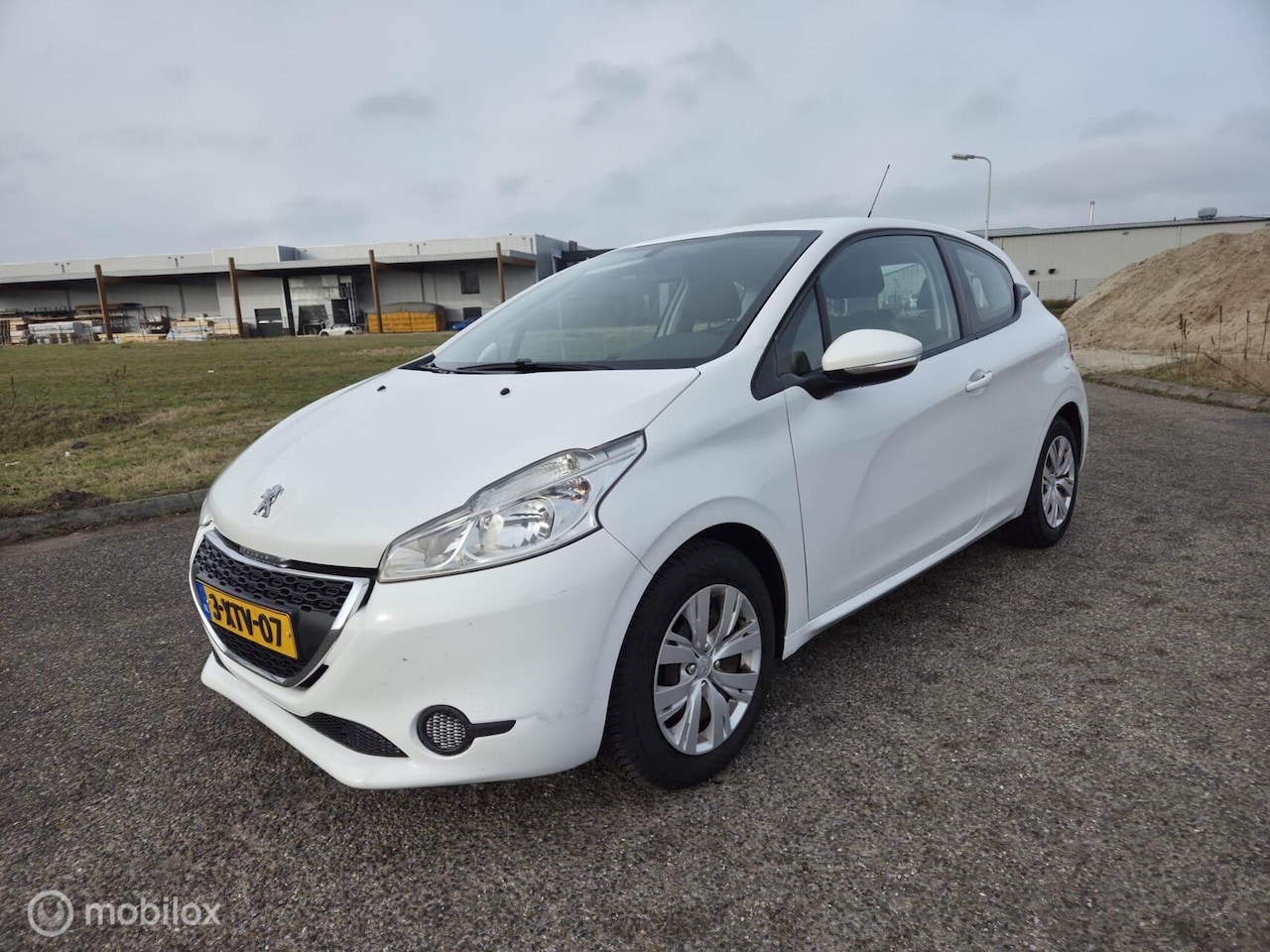 Peugeot 208 - 1.2 PureTech Active 1.2 PureTech Active - AutoWereld.nl