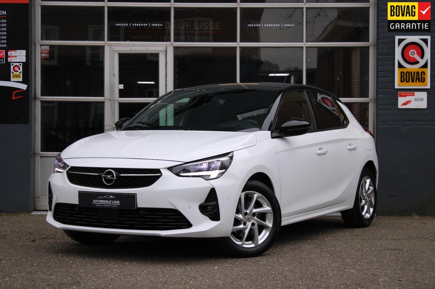 Opel Corsa - 1.2 GS Line Airco Carplay Camera Pdc Nap - AutoWereld.nl