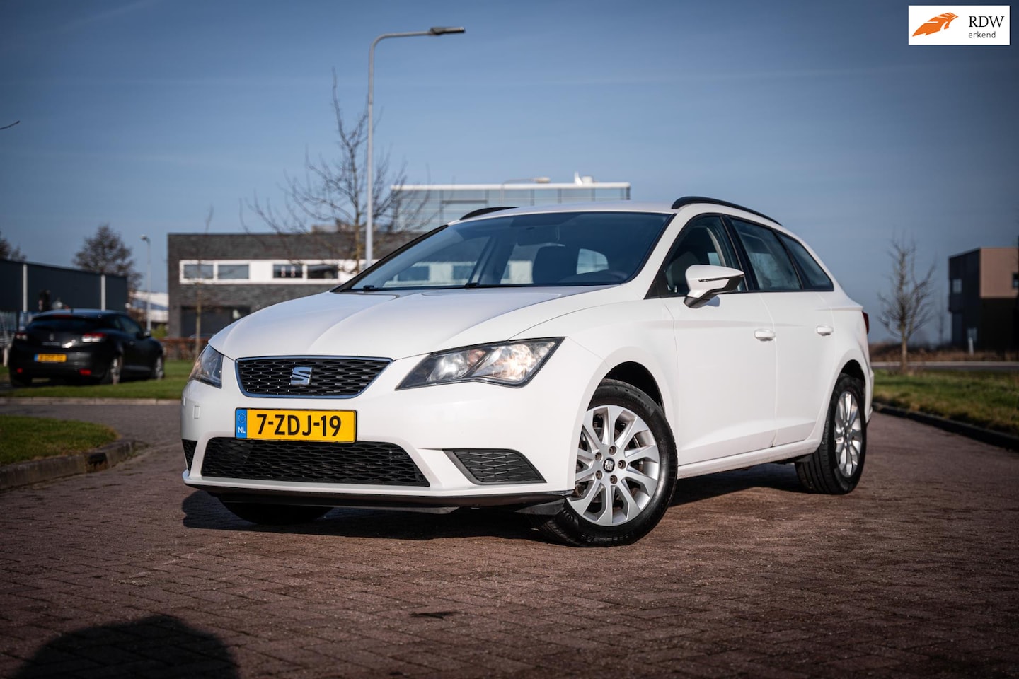 SEAT Leon ST - 1.2 TSI Reference Business 1.2 TSI Reference Business - AutoWereld.nl