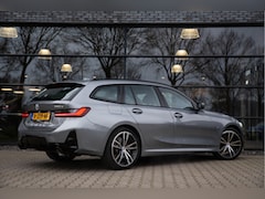 BMW 3-serie Touring - 320e M-Sport , Cruise control, Navigatie, Sfeerverlichting,