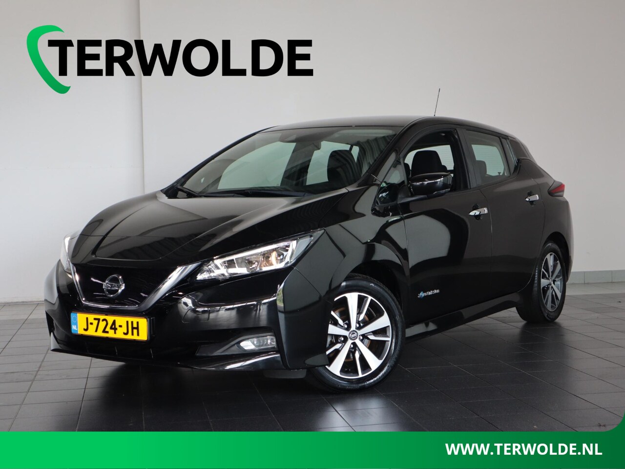 Nissan LEAF - Acenta 40 kWh | Navigatie | Parkeercamera | Climate Control | - AutoWereld.nl