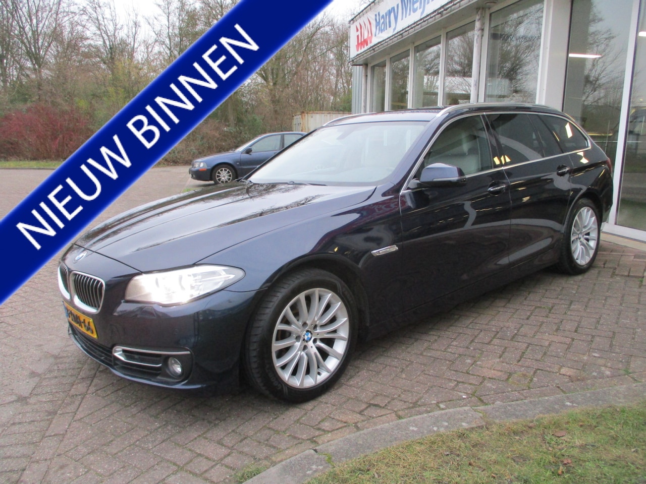 BMW 5-serie Touring - 520i Luxury Edition Goedkoopste van NL! - AutoWereld.nl