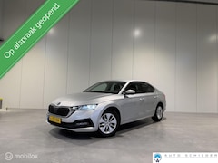Skoda Octavia - 1.0 e-TSI Business Edition, 5-Deurs, Navigatie|Automaat|Led|Org.NL|Carplay|Pdc|El.Achterkl